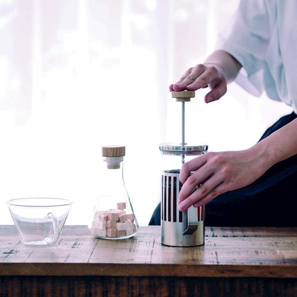 Hario French Press, Harior for Coffee and Tea, Heatproof Glass Carafe, 20 oz. (600 ml.) - Image 3